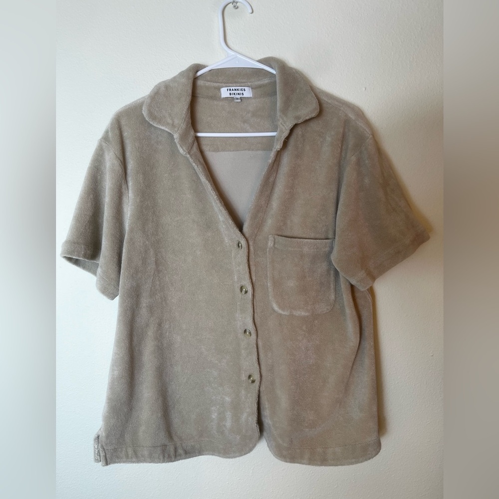 Frankies Bikinis Coco Terry Cloth Front Pocket Shirt In Sand Brown Women's Sz M